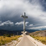 Kríž nad Mostarom